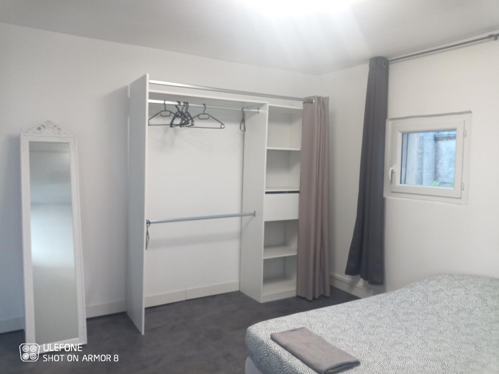 Etablissements Coulon Saint-Joseph En Face De Bagatelle Apartment Talence Exterior photo